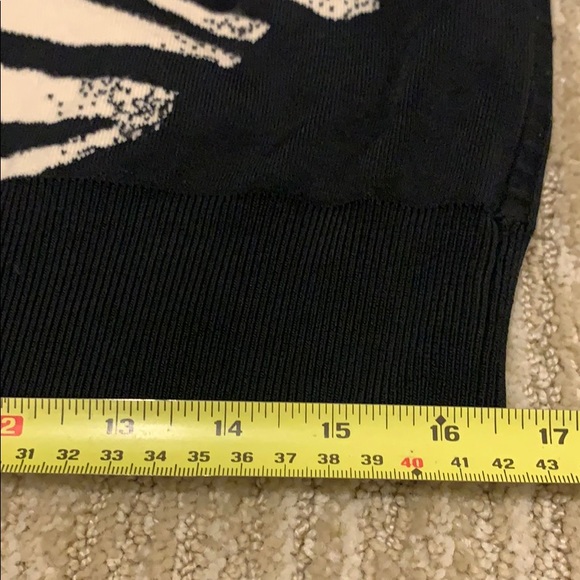 A.L.C. zebra print black/ivory sweater - Picture 13 of 16